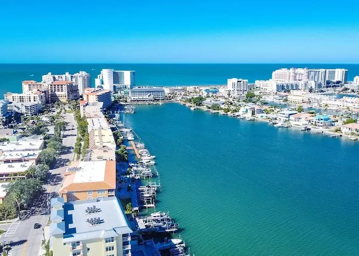 Waterfront -3br - 2kings -pool Balcony - Apartment